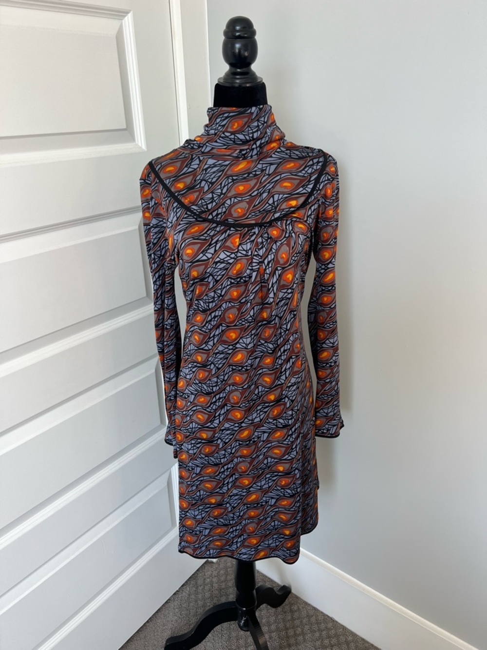 Prairie New York 100% Silk Turtleneck Dress in Abstract Peacock Print